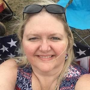 Meet your Posher, Tracey